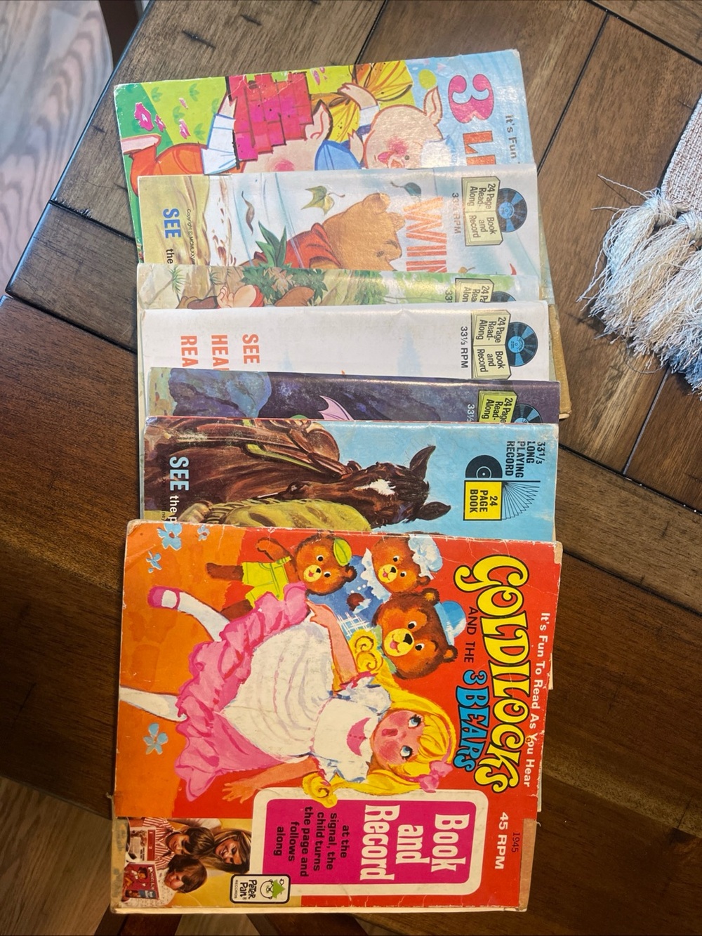Lot of 7 Disney books with 45 rpm records